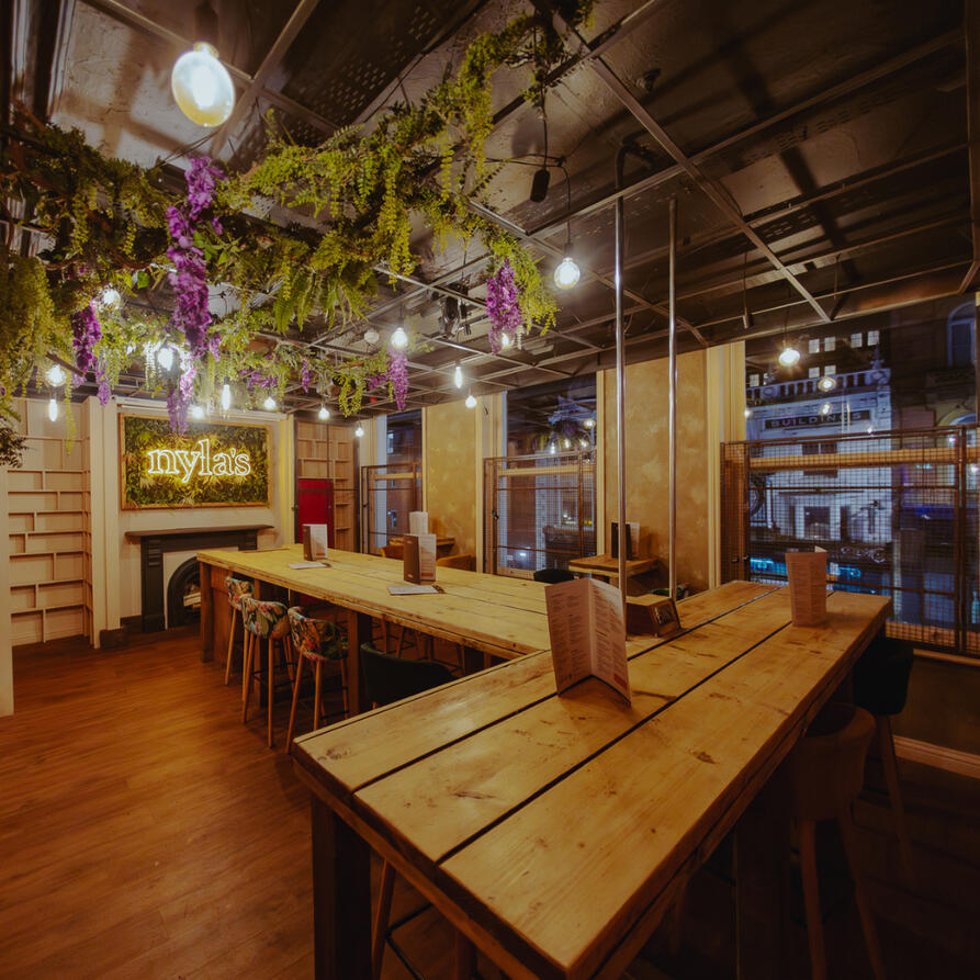 Nyla's (Briggate)